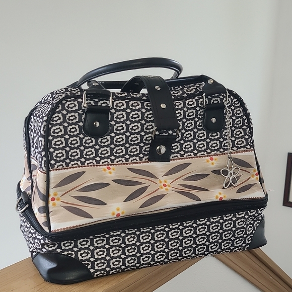Temptations Handbags - Temptations Black and Cream Patterned Food Storage Bag
